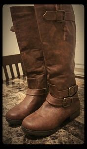 Brystol high knee boots